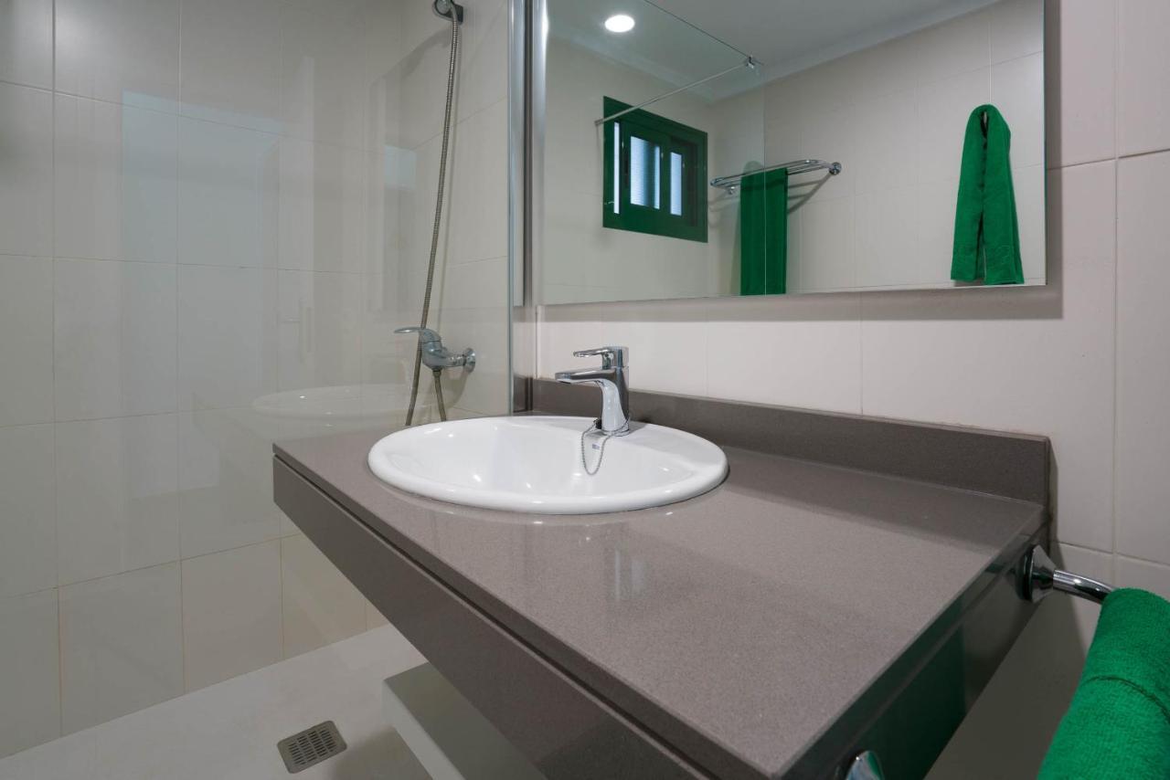 Apartamentos Elena Puerto del Carmen  Extérieur photo