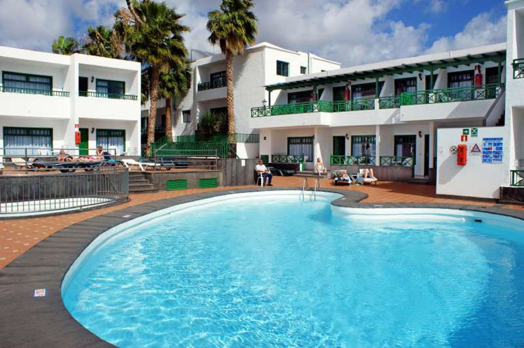 Apartamentos Elena Puerto del Carmen  Extérieur photo
