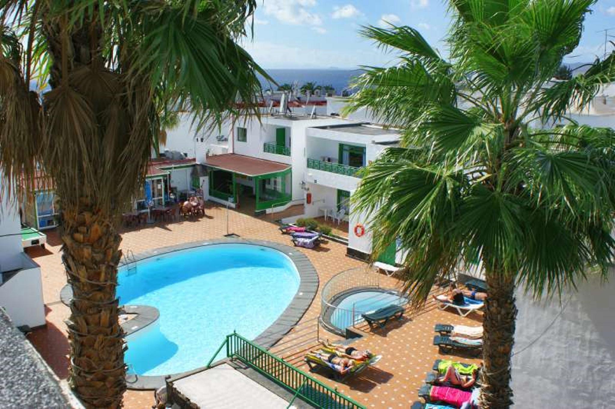Apartamentos Elena Puerto del Carmen  Extérieur photo