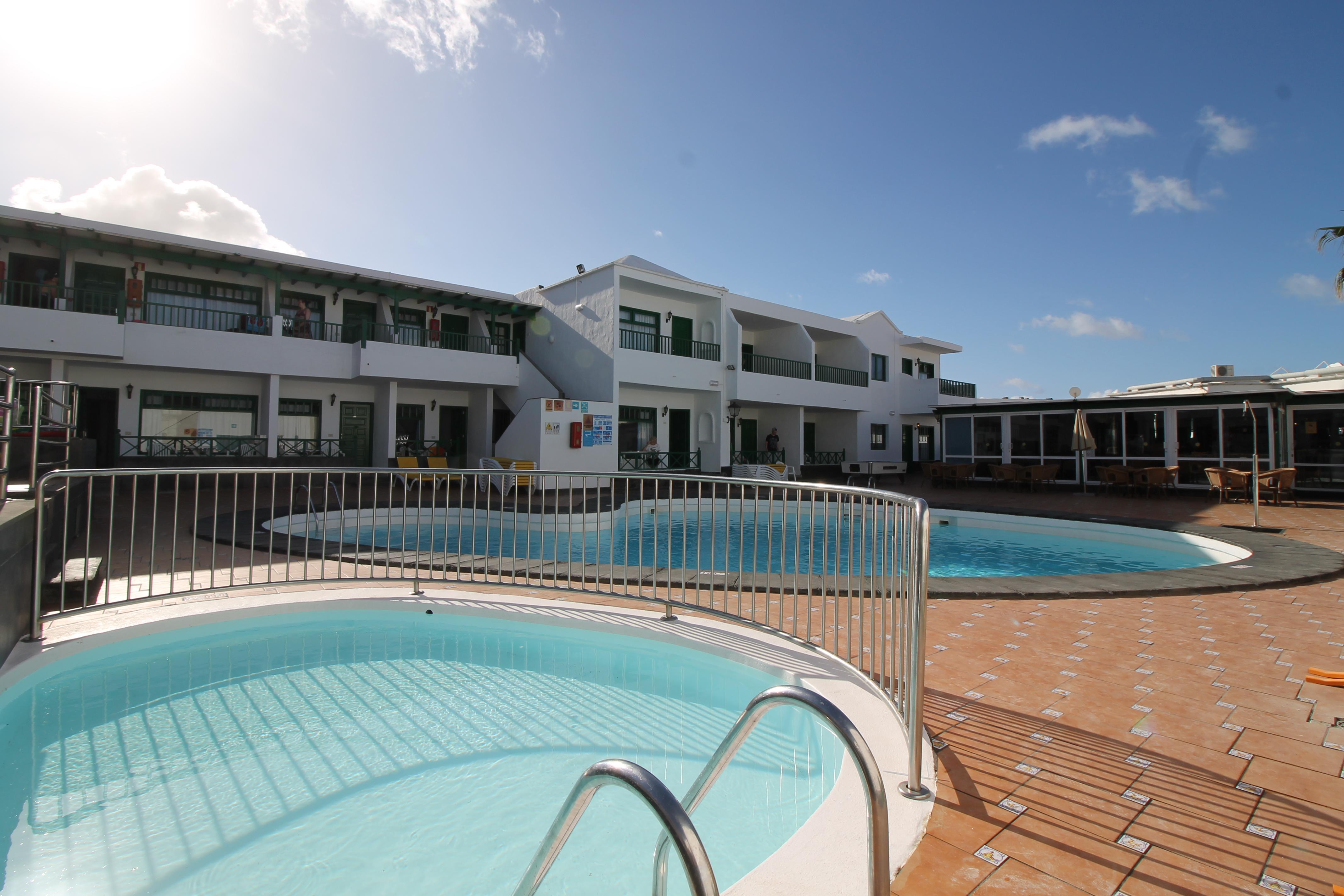 Apartamentos Elena Puerto del Carmen  Extérieur photo