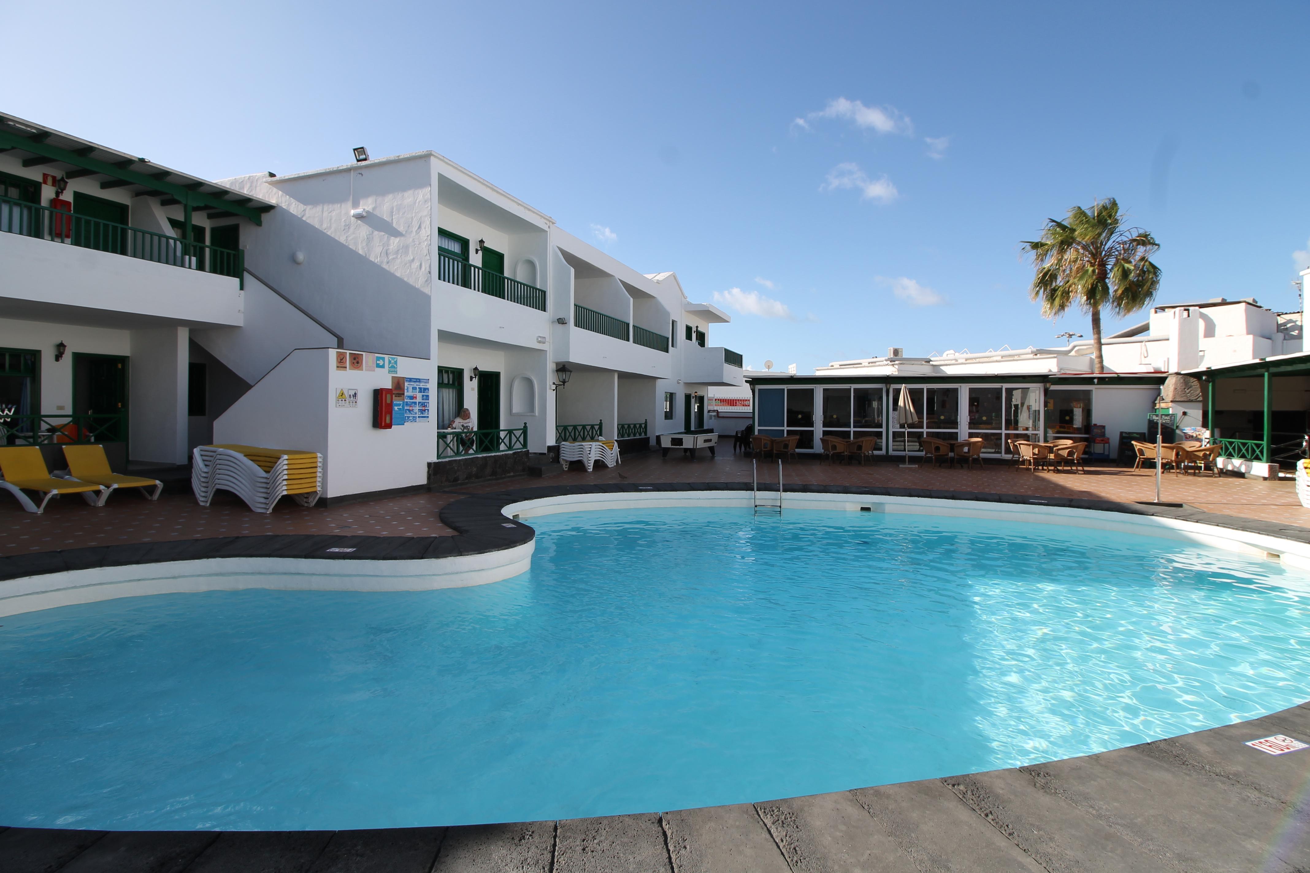 Apartamentos Elena Puerto del Carmen  Extérieur photo