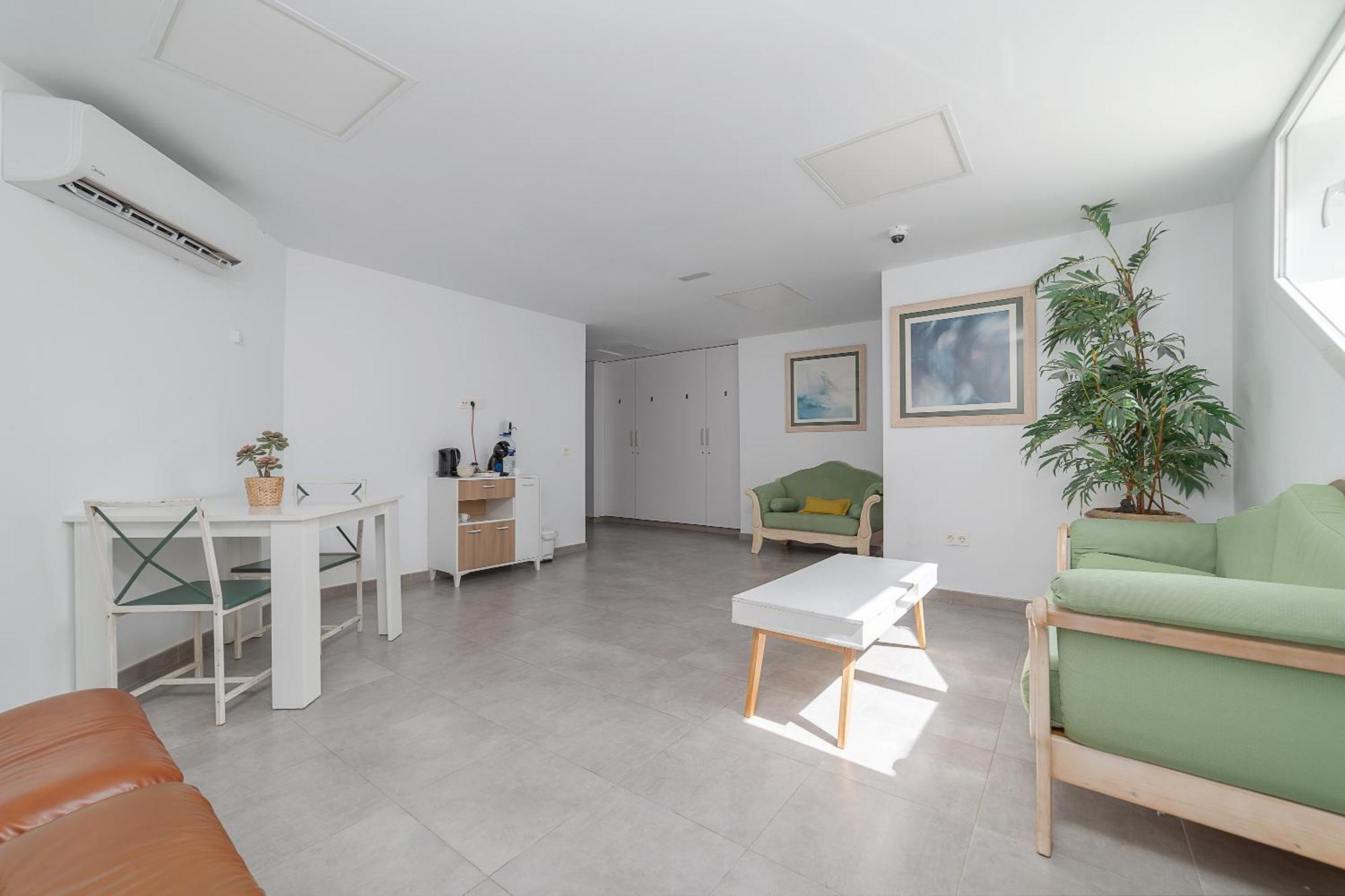 Apartamentos Elena Puerto del Carmen  Extérieur photo