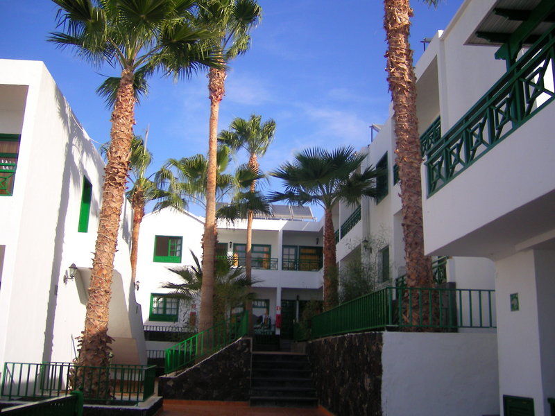 Apartamentos Elena Puerto del Carmen  Extérieur photo