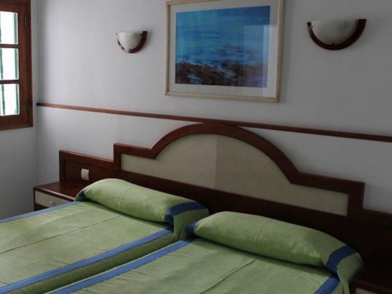 Apartamentos Elena Puerto del Carmen  Extérieur photo